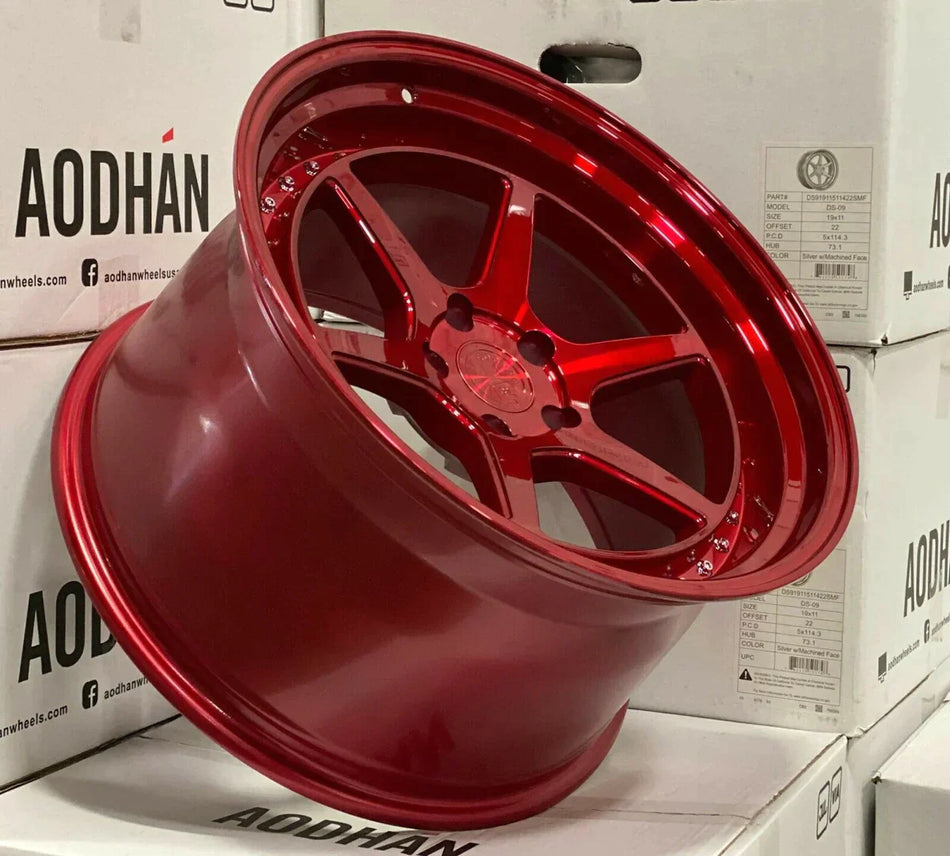 Aodhan DS09 Candy Red w/ Chrome Rivets